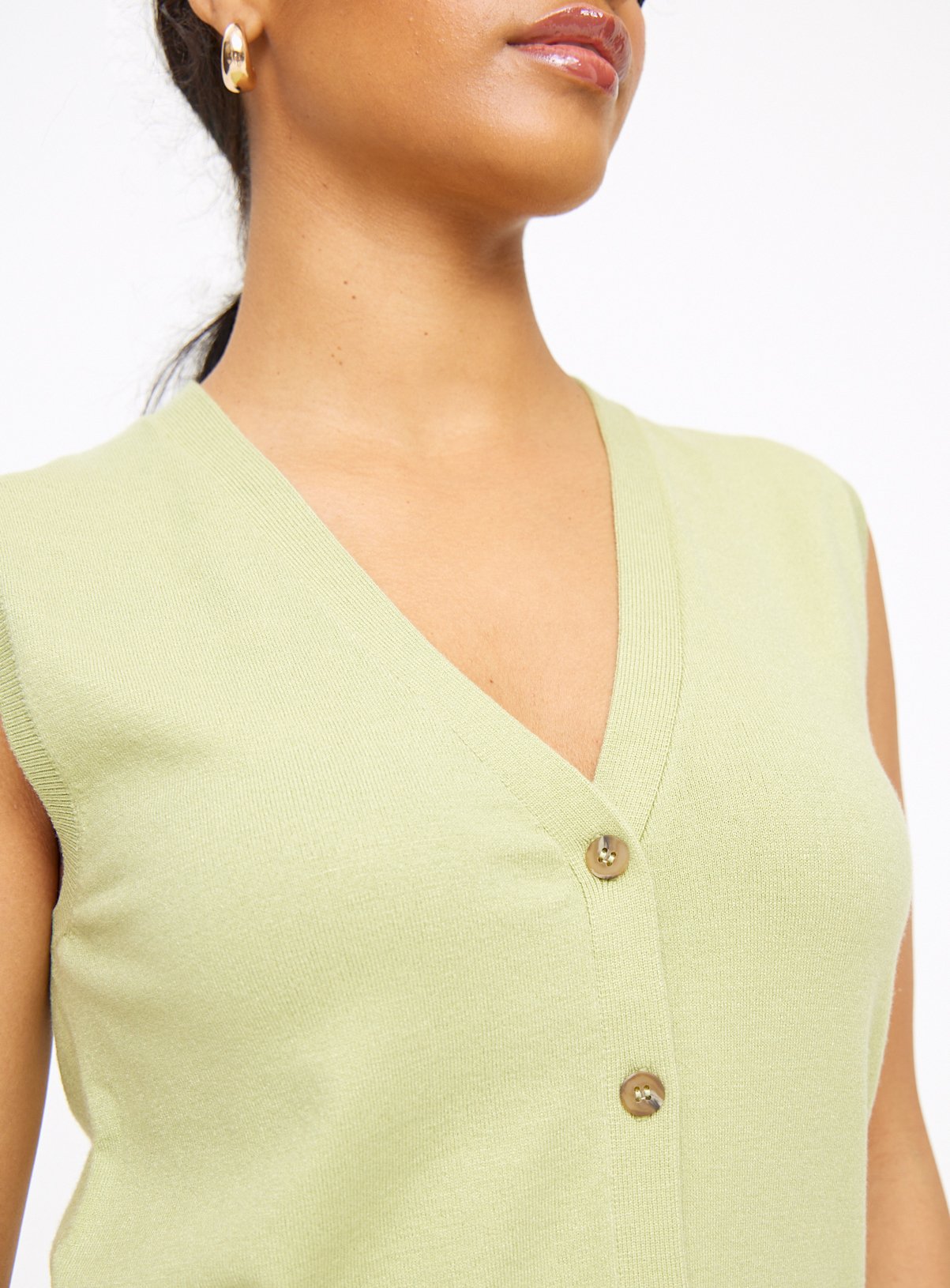 Green Soft Touch Button-Through Vest  18 - Image 3 thumbnail