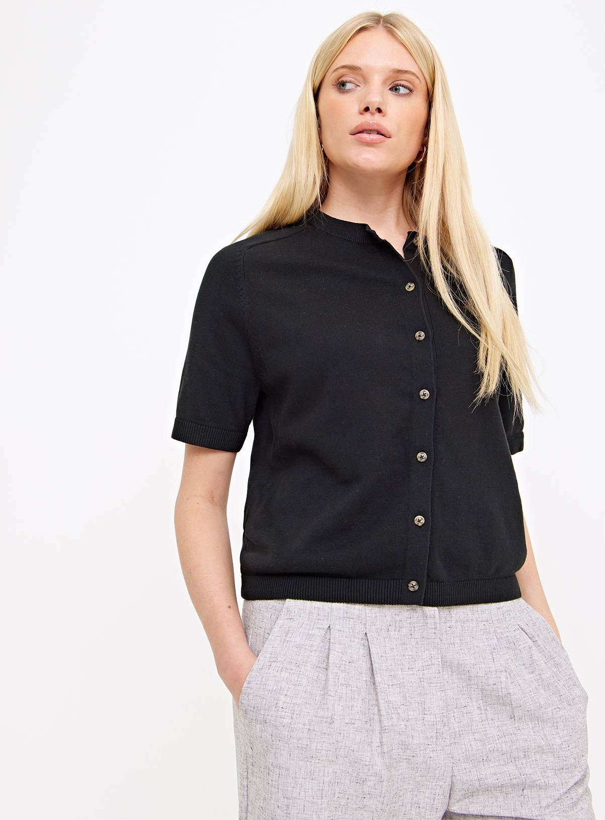 Black Button-Through Short Sleeve Cardigan 22 - Image 1