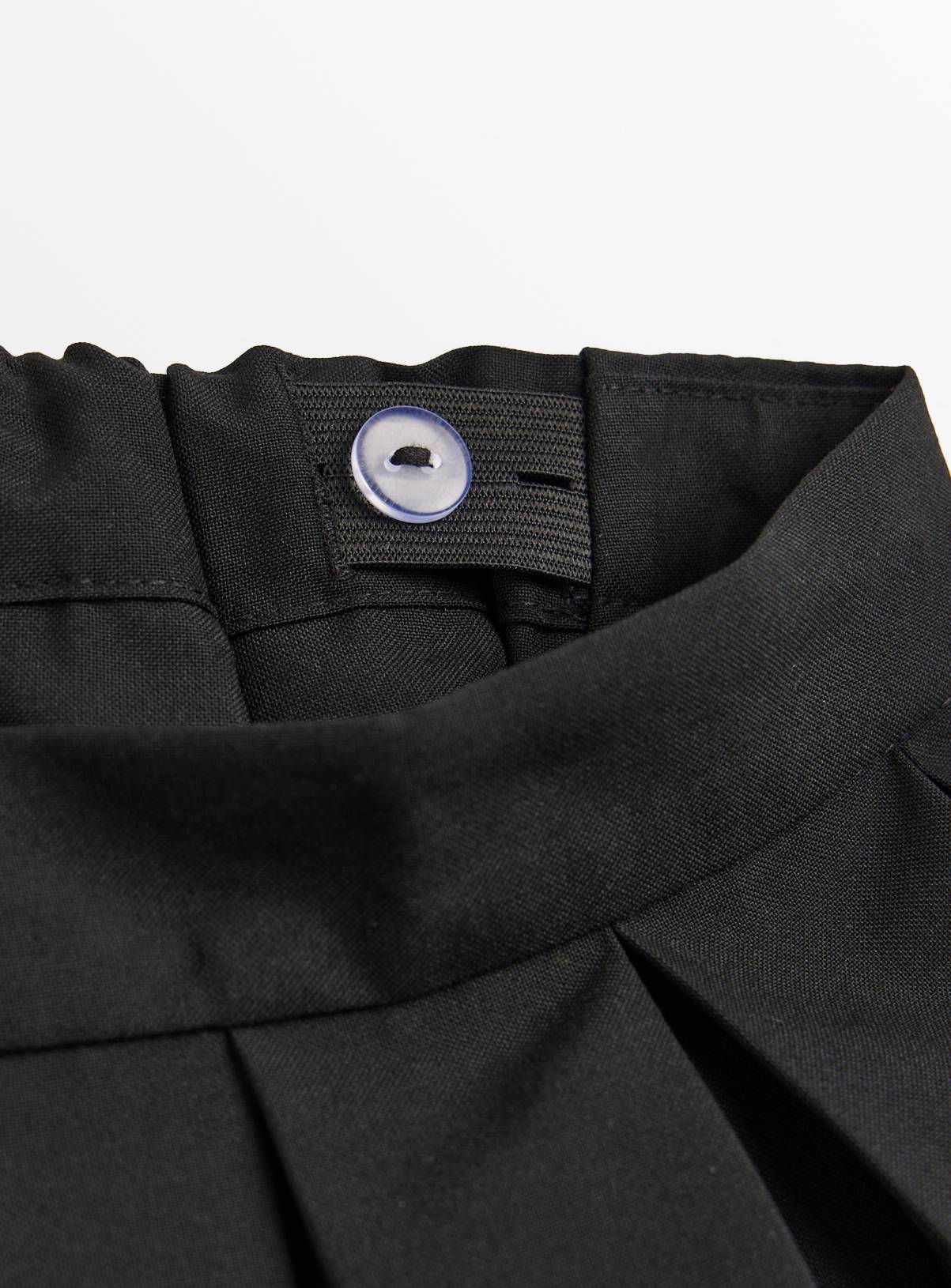 4 Pack Black Pleated Skirts 4 years - Image 4