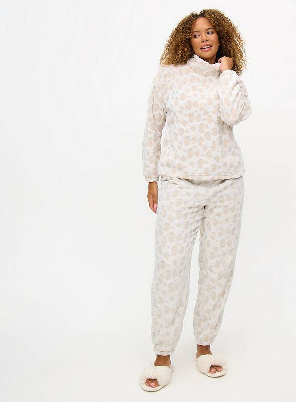 Plus size fleece pyjamas store
