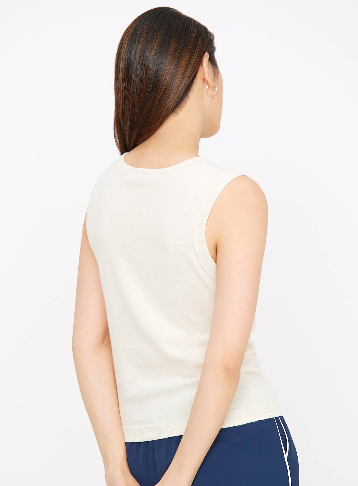 Cream Knitted V-Neck Vest Top 22 - Image 4