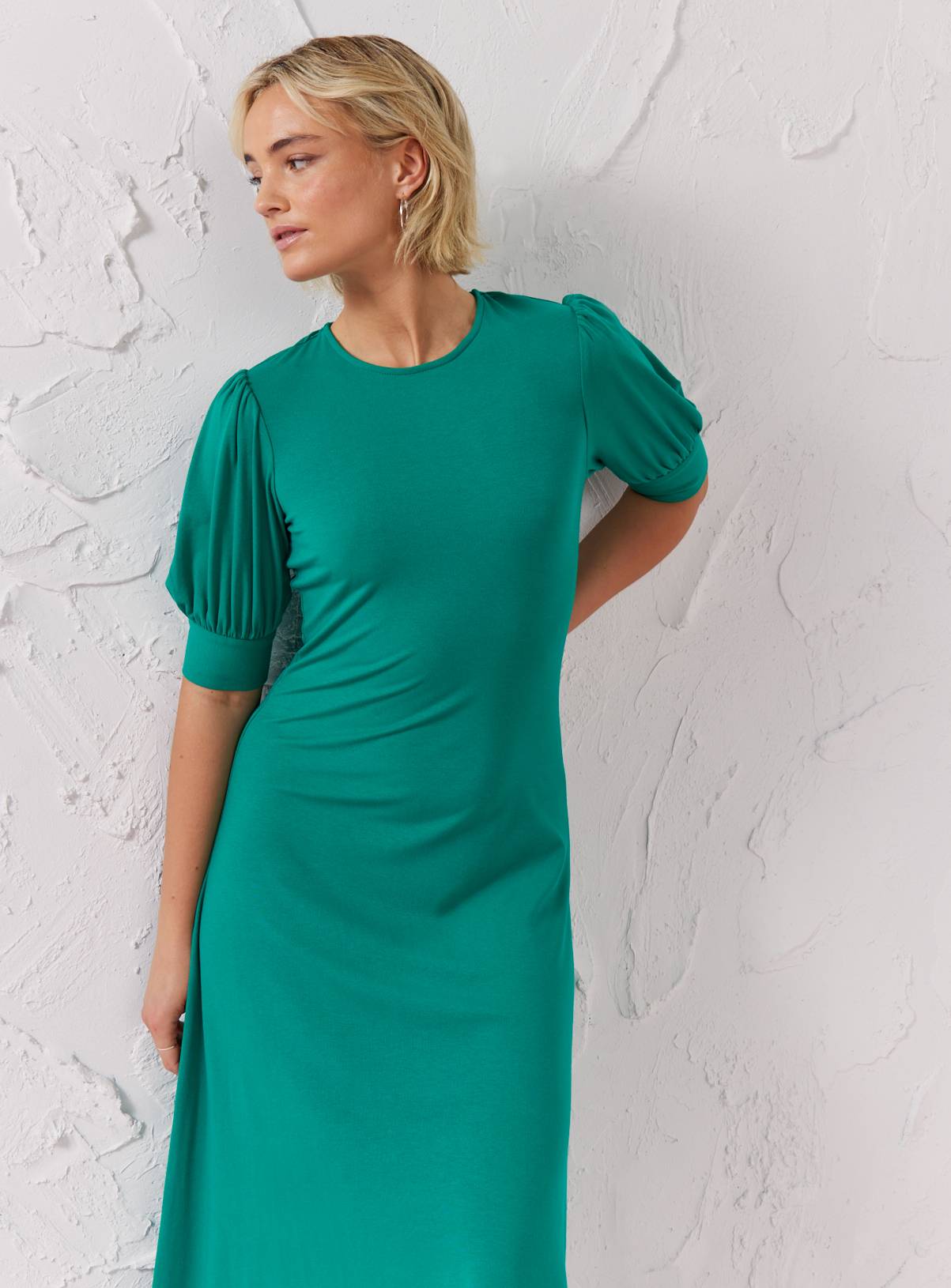 EVERBELLE Green Puff Sleeve Open Back Midi Dress 14 - Image 3