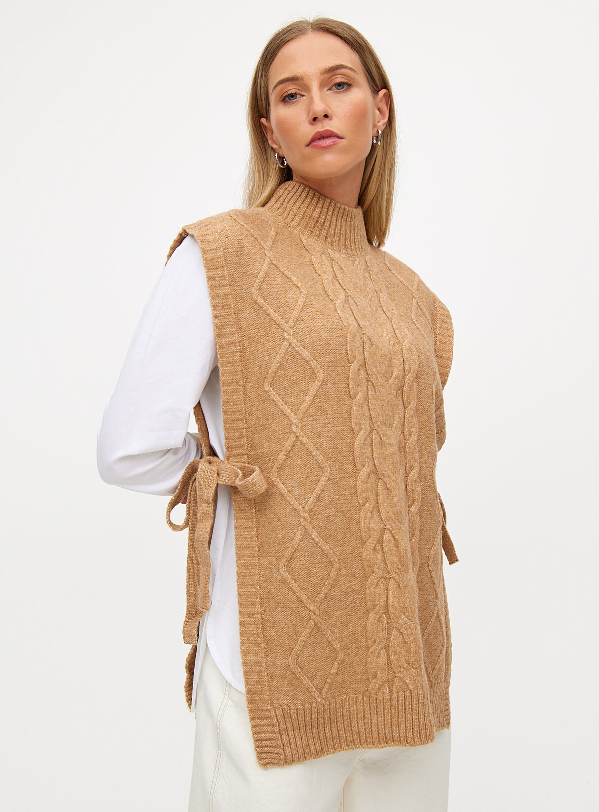 Oatmeal Cable Knit Tie Side Vest 22