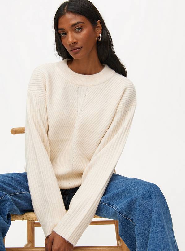 Cream Diagonal Stitch Ribbed Crew Neck Jumper 20