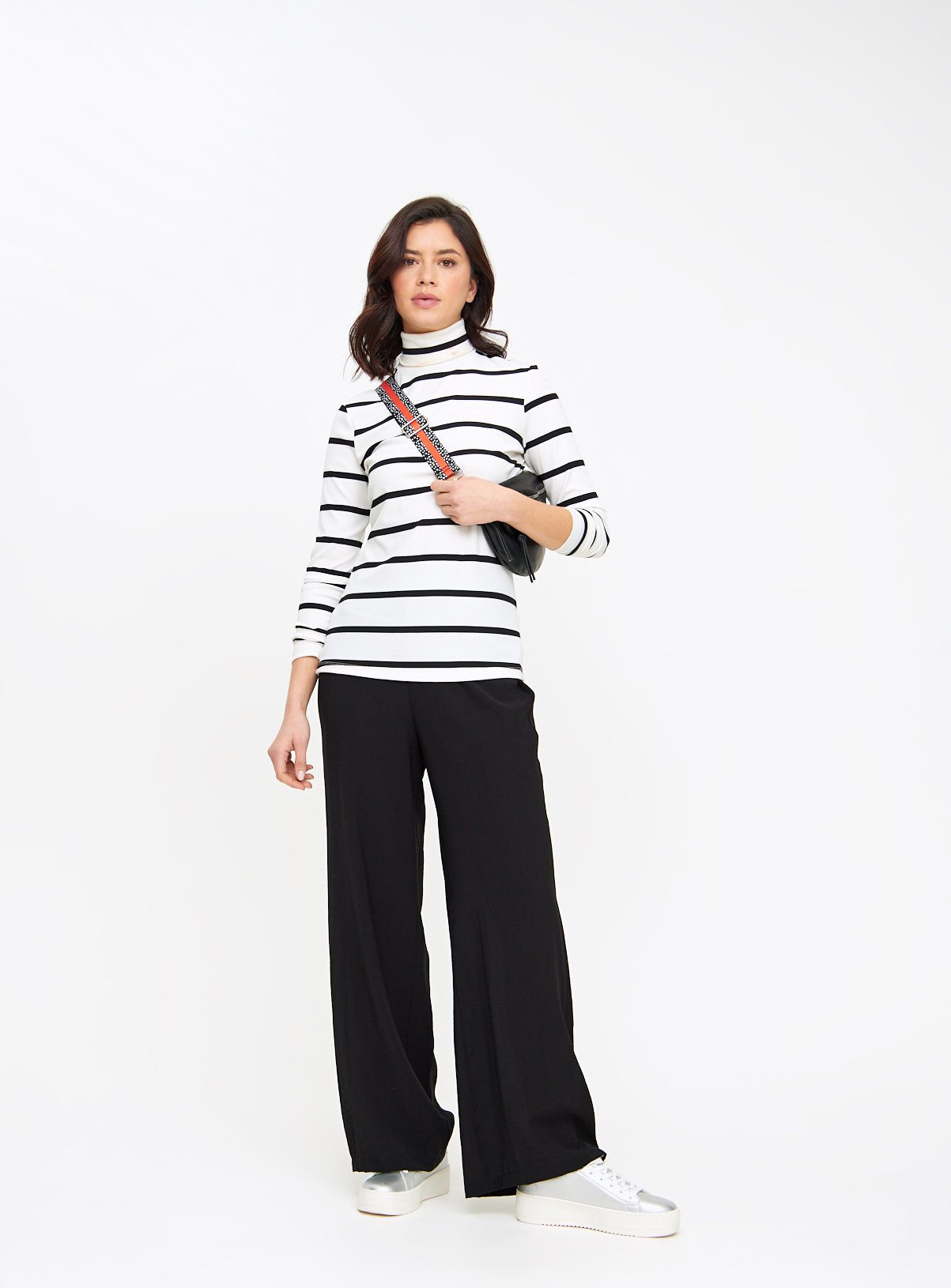 Black Crinkle Wide Leg Trousers 12 - Image 2 thumbnail