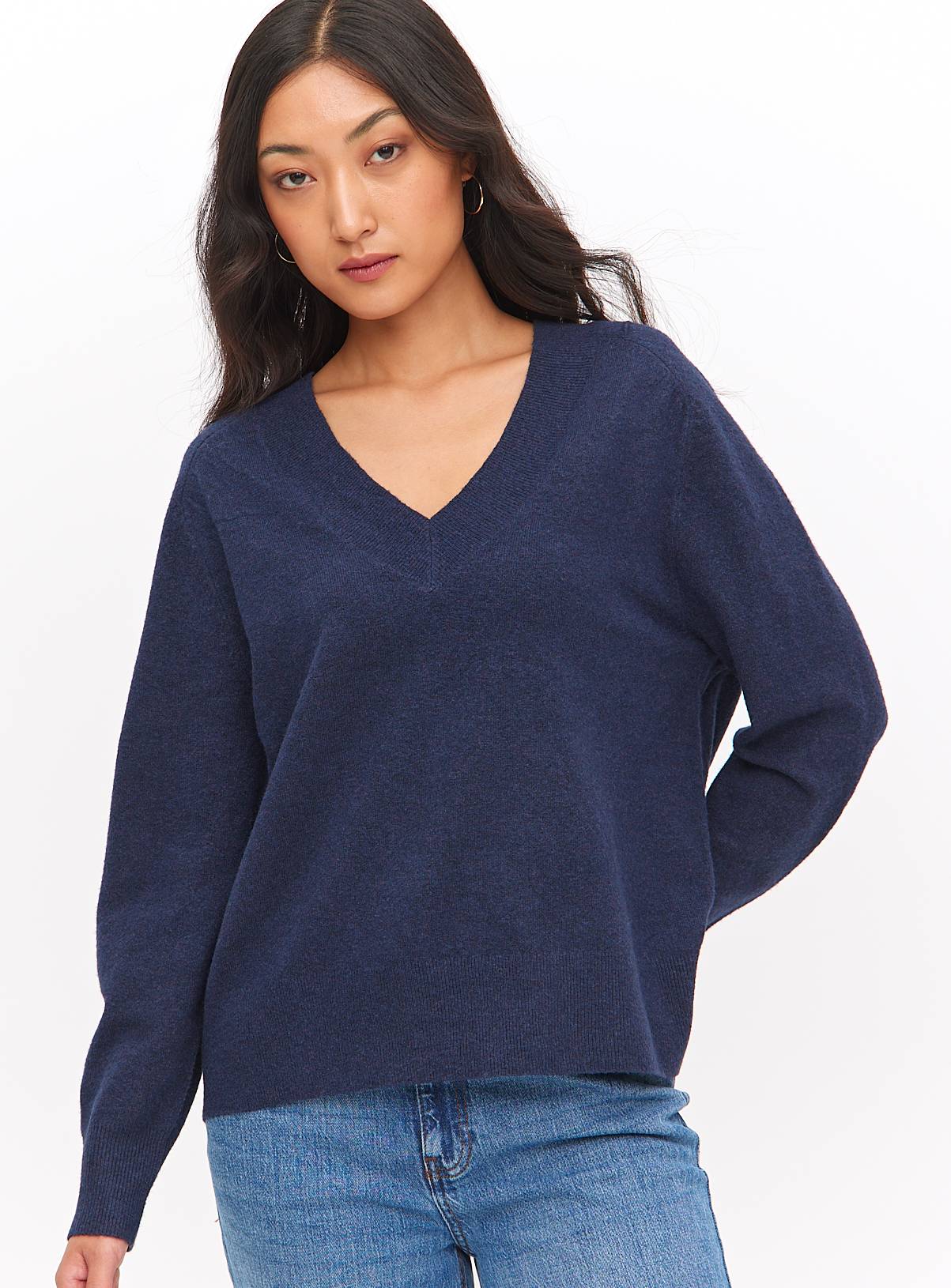 Navy V Neck Cosy Yarn Relaxed Jumper  22 - Image 1