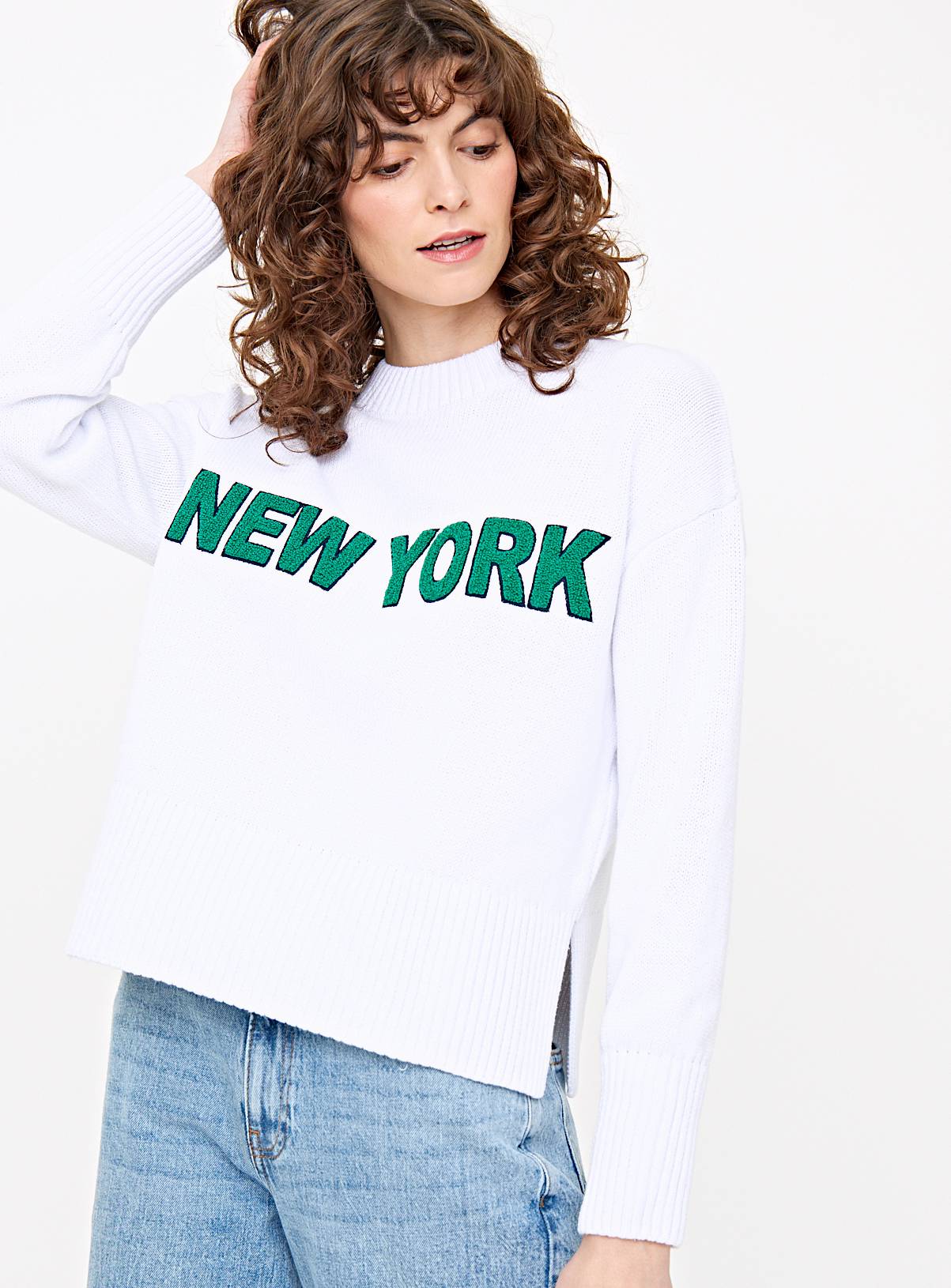 White New York Slogan Crew Neck Jumper  20 - Image 1
