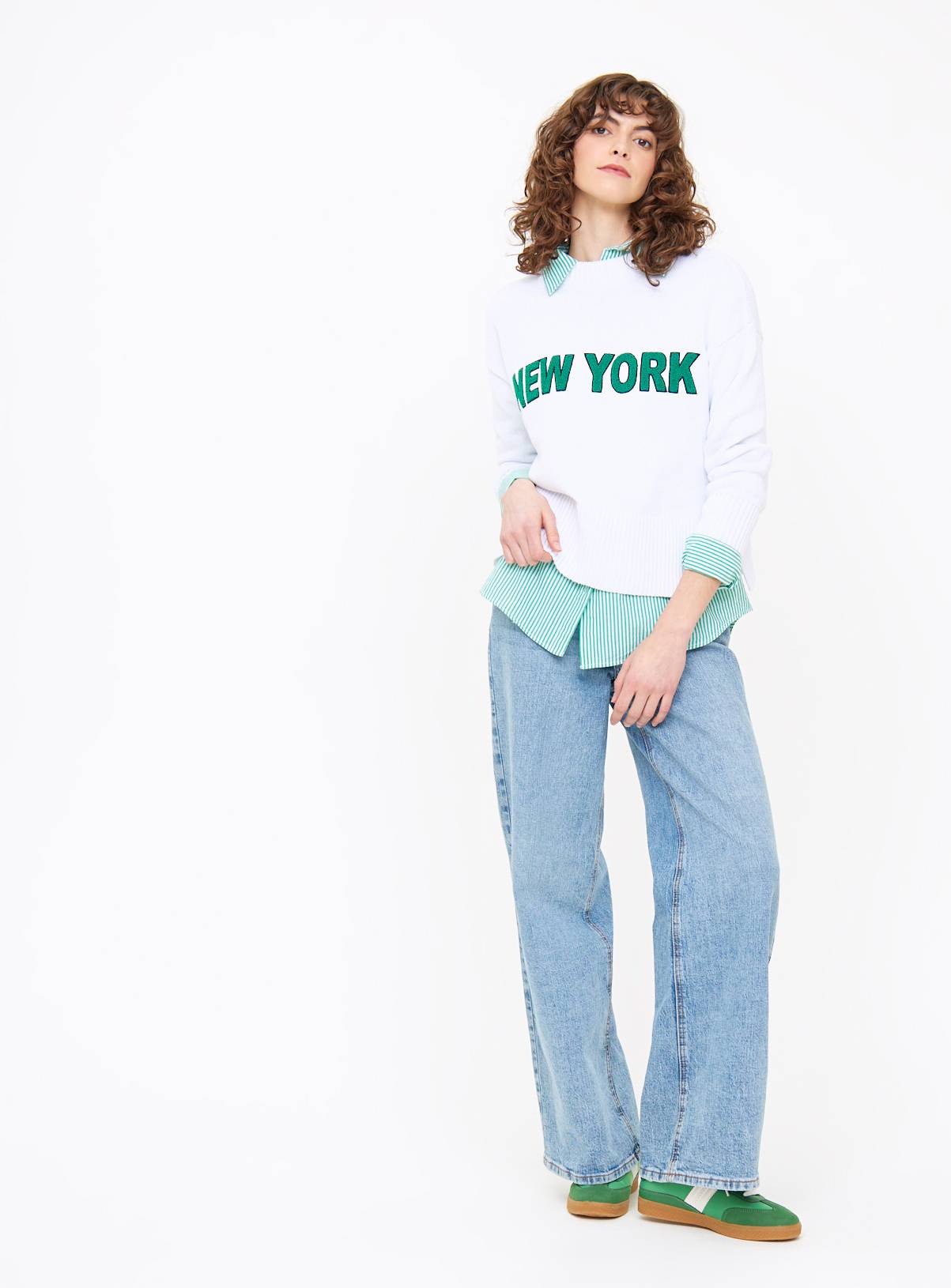 White New York Slogan Crew Neck Jumper  20 - Image 2