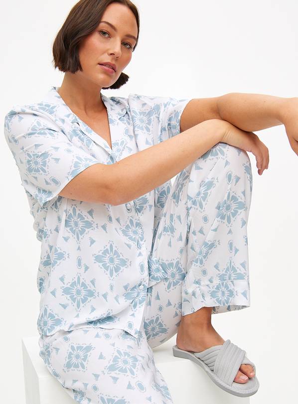 Blue Tile Print Traditional Pyjamas L