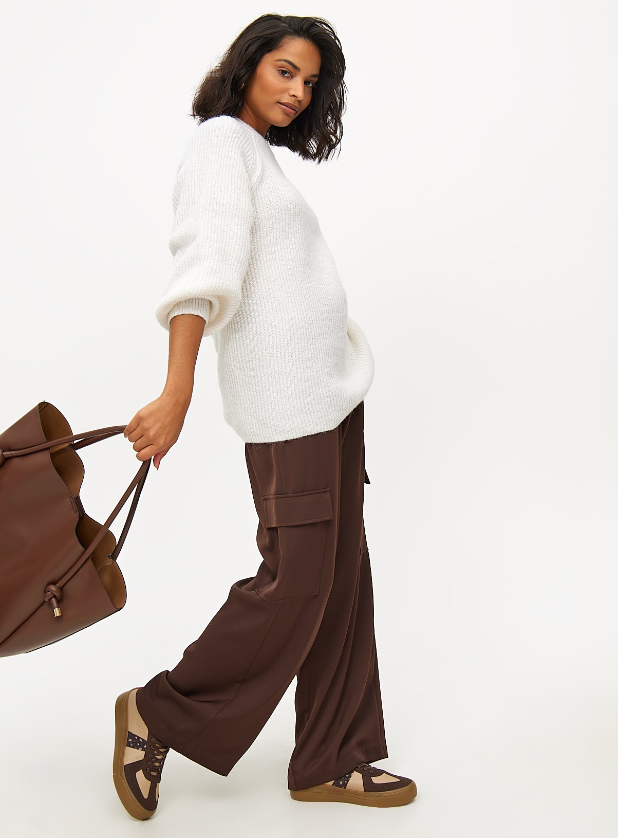 Cream Raglan Relaxed Crew Neck Knitted Jumper M - Image 2 thumbnail