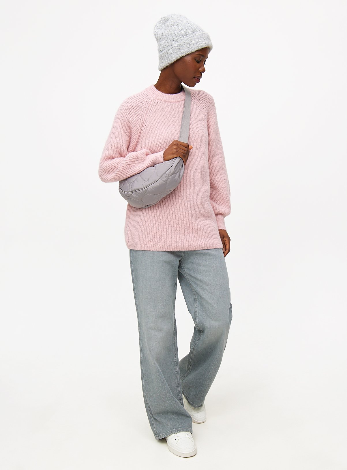 Pink Raglan Relaxed Crew Neck Knitted Jumper M - Image 2 thumbnail