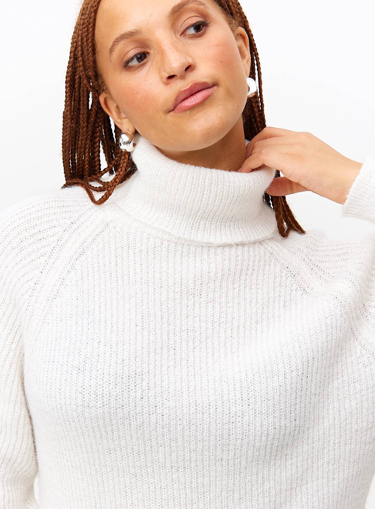 White Roll Neck Raglan Sleeve Knitted Jumper 16 - Image 3