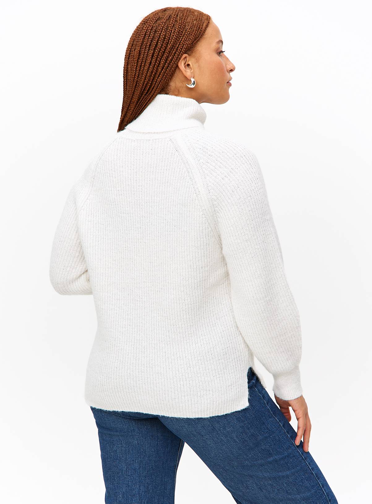 White Roll Neck Raglan Sleeve Knitted Jumper 16 - Image 4