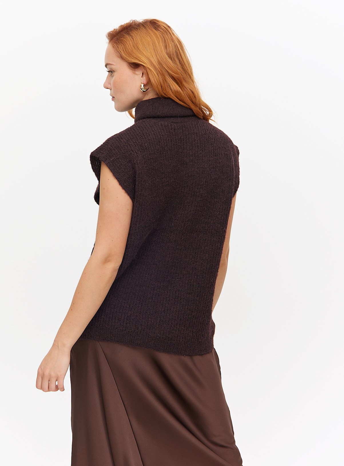 Brown Roll Neck Cable Knitted Tank 20 - Image 4 thumbnail