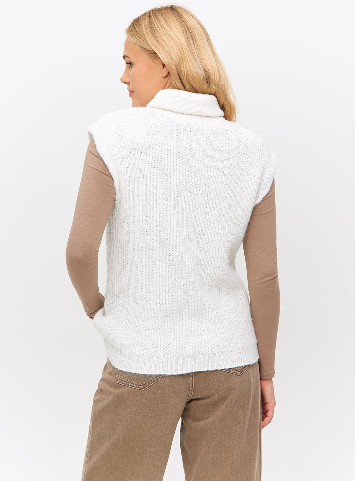  White Roll Neck Cable Knitted Tank 12 - Image 4 thumbnail