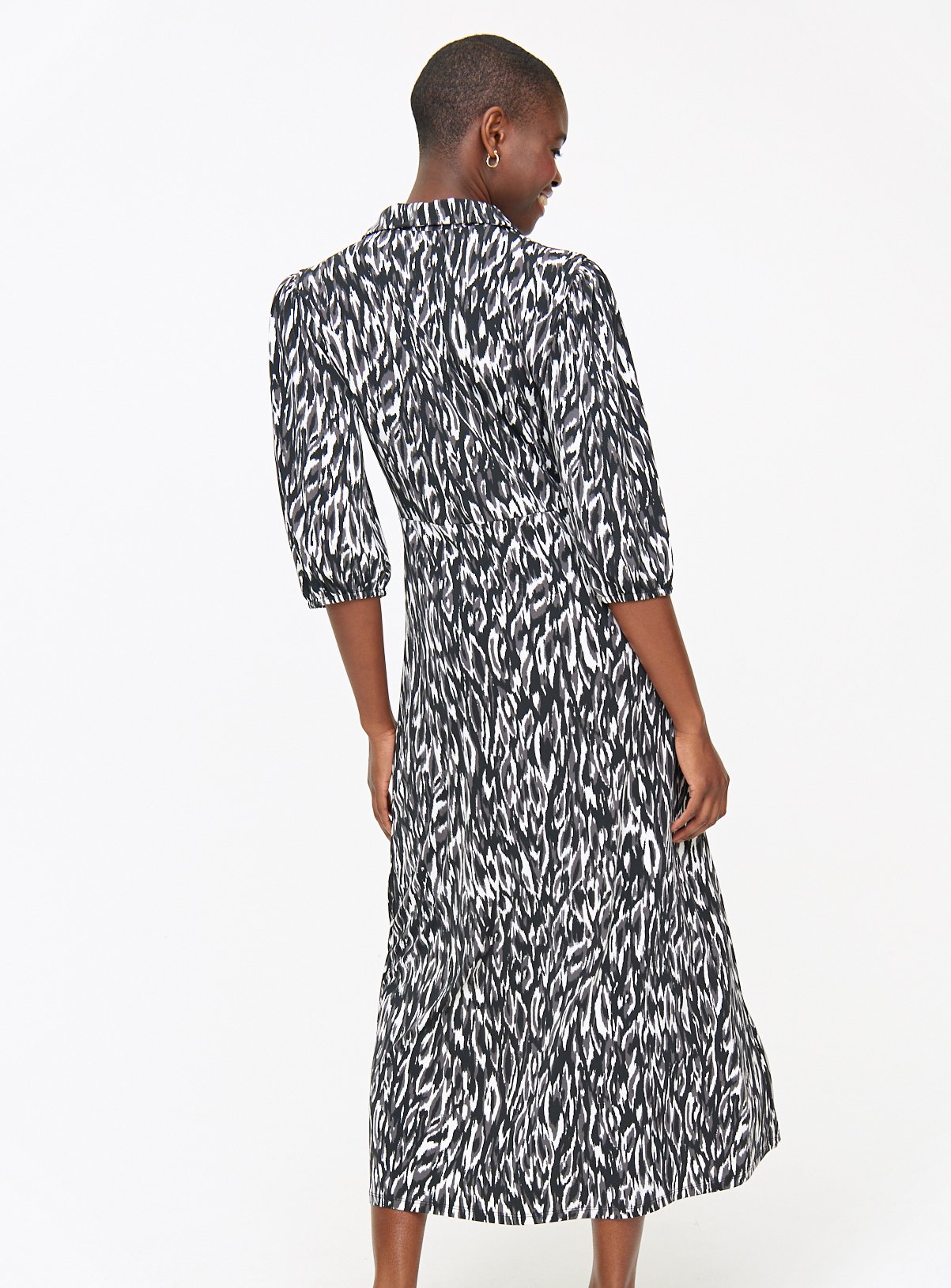 Monochrome Print Midaxi Shirt Dress 6 - Image 4 thumbnail