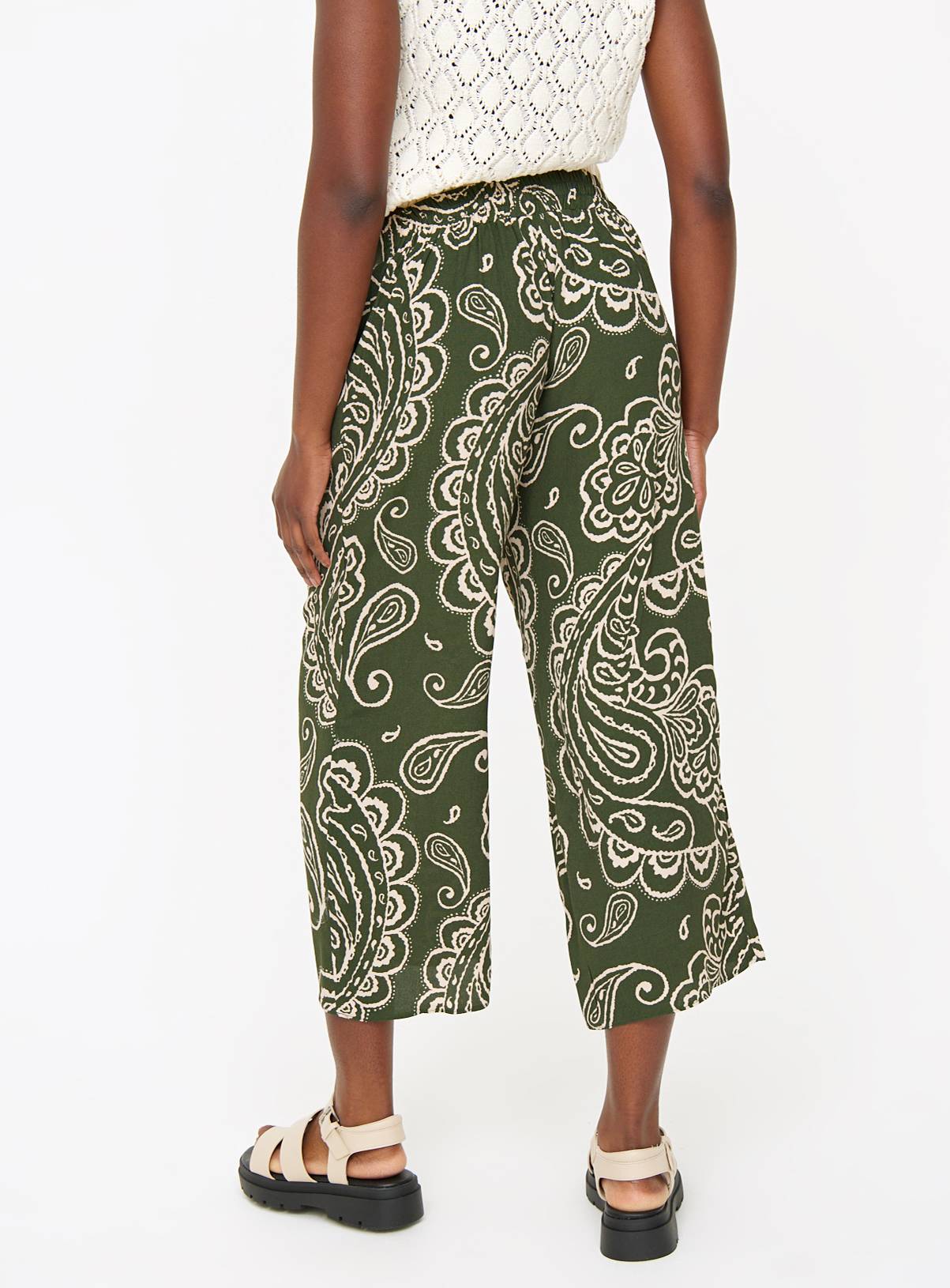 Khaki Paisley Print Wide Leg Cropped Trousers  24 - Image 4