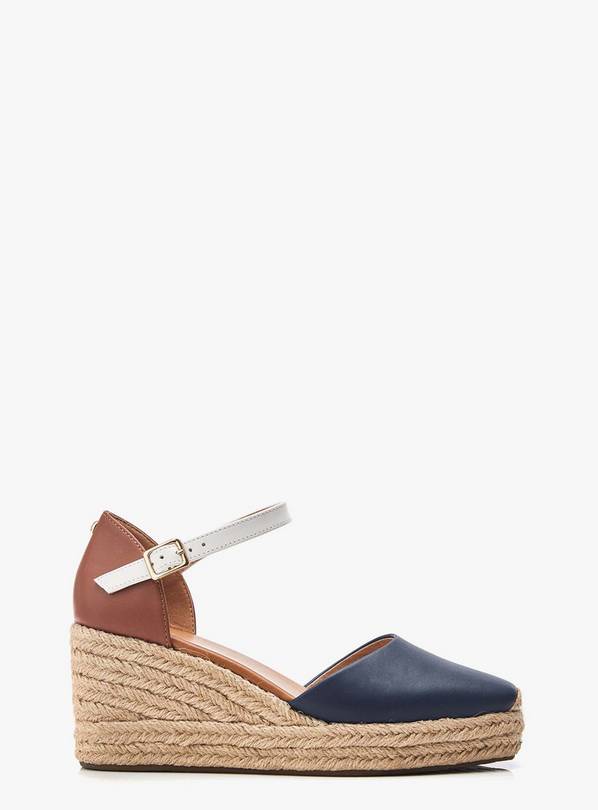 MODA IN PELLE Gialla Casual Sandals Navy And Tan 7