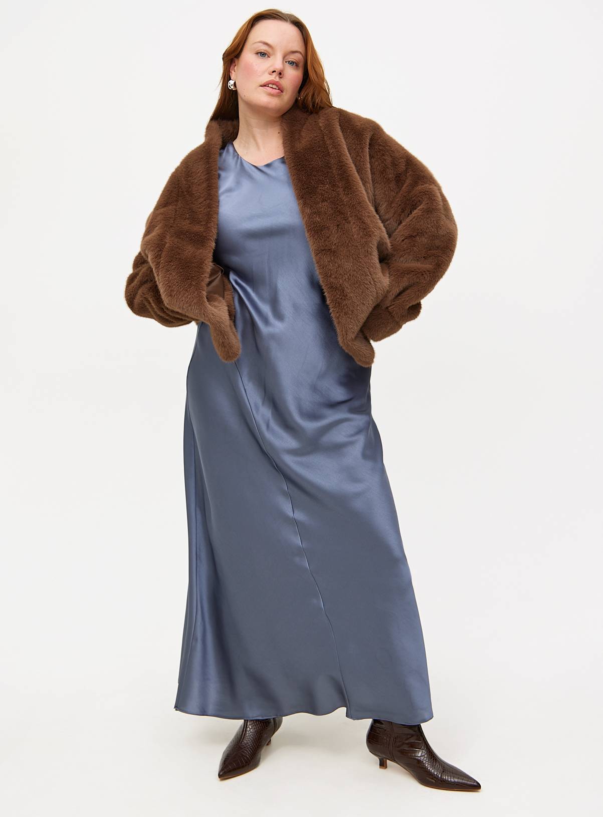 Grey Satin Sleeveless Midaxi Dress 8 - Image 3