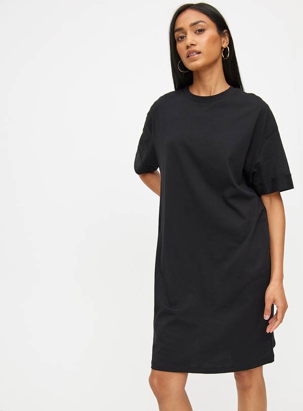 Black Oversized T-Shirt Dress 14