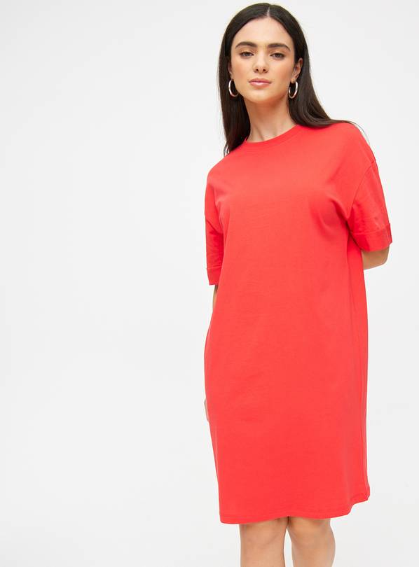 Red Oversized T-Shirt Dress 10