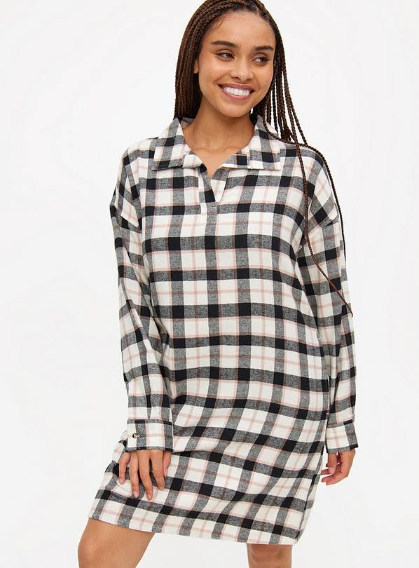 Black Check Woven Long Sleeve Night Shirt 24