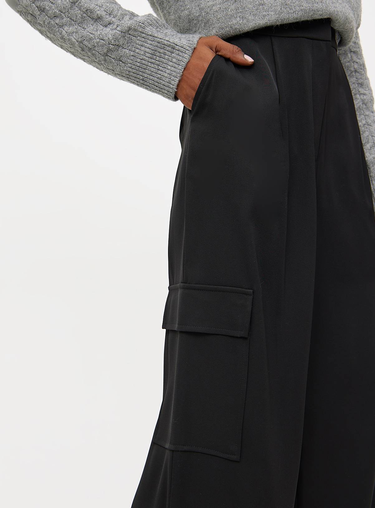 Black Crepe High Waisted Cargo Wide Leg Trousers 16R - Image 3