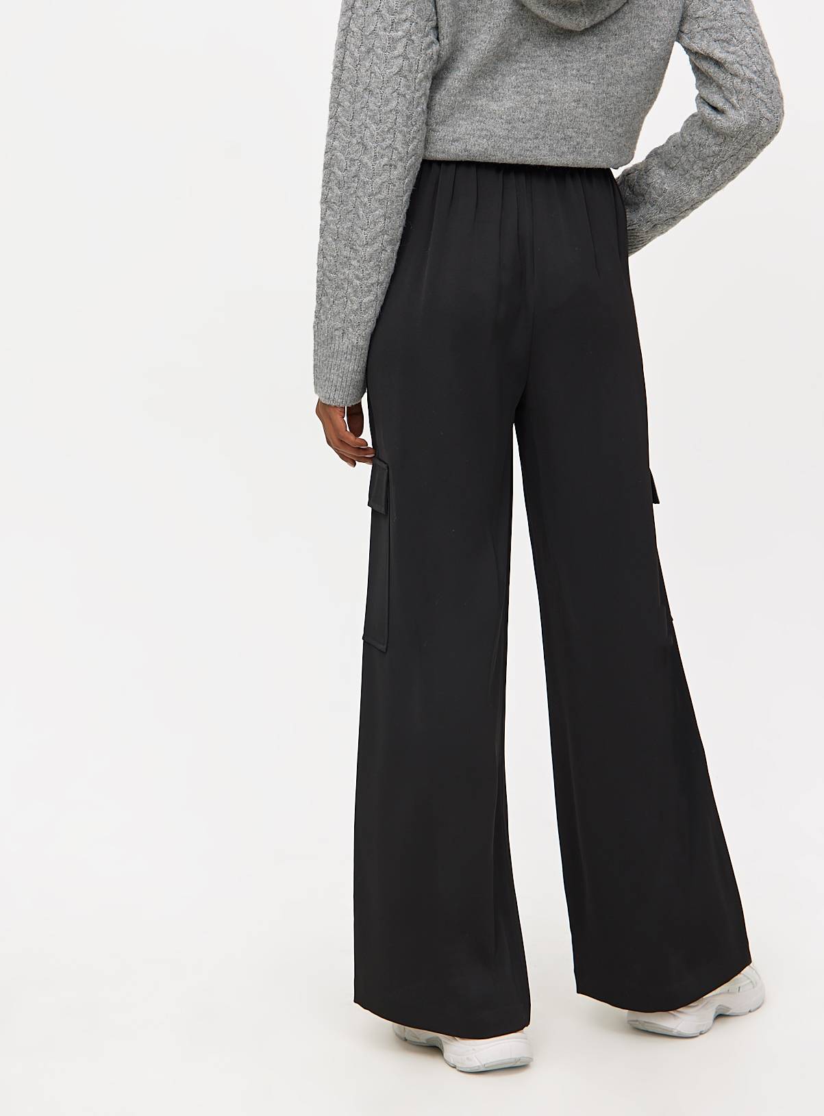 Black Crepe High Waisted Cargo Wide Leg Trousers 16R - Image 4