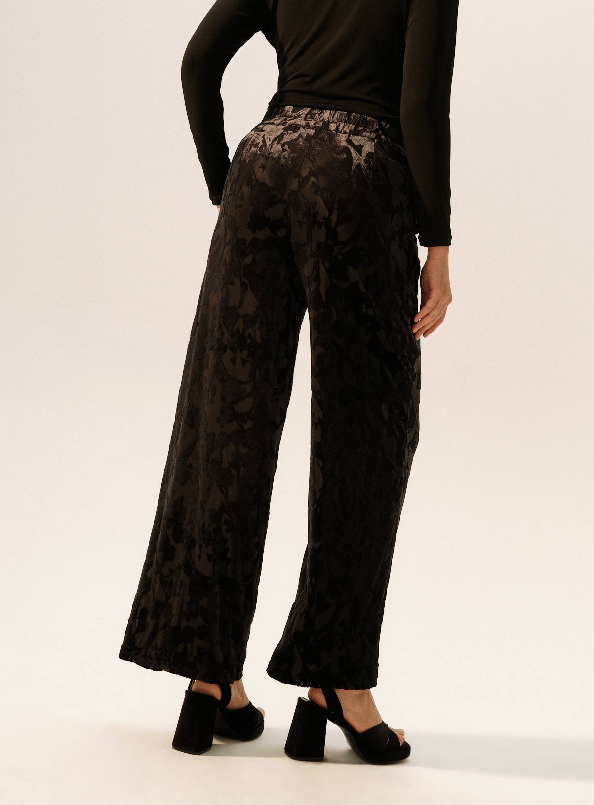 Black Devoré Floral Wide Leg Trousers  10R - Image 5