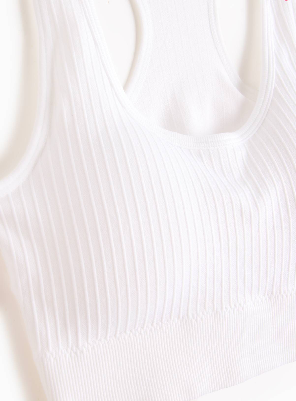 White Ribbed Seamless Padded Bralette XL - Image 4