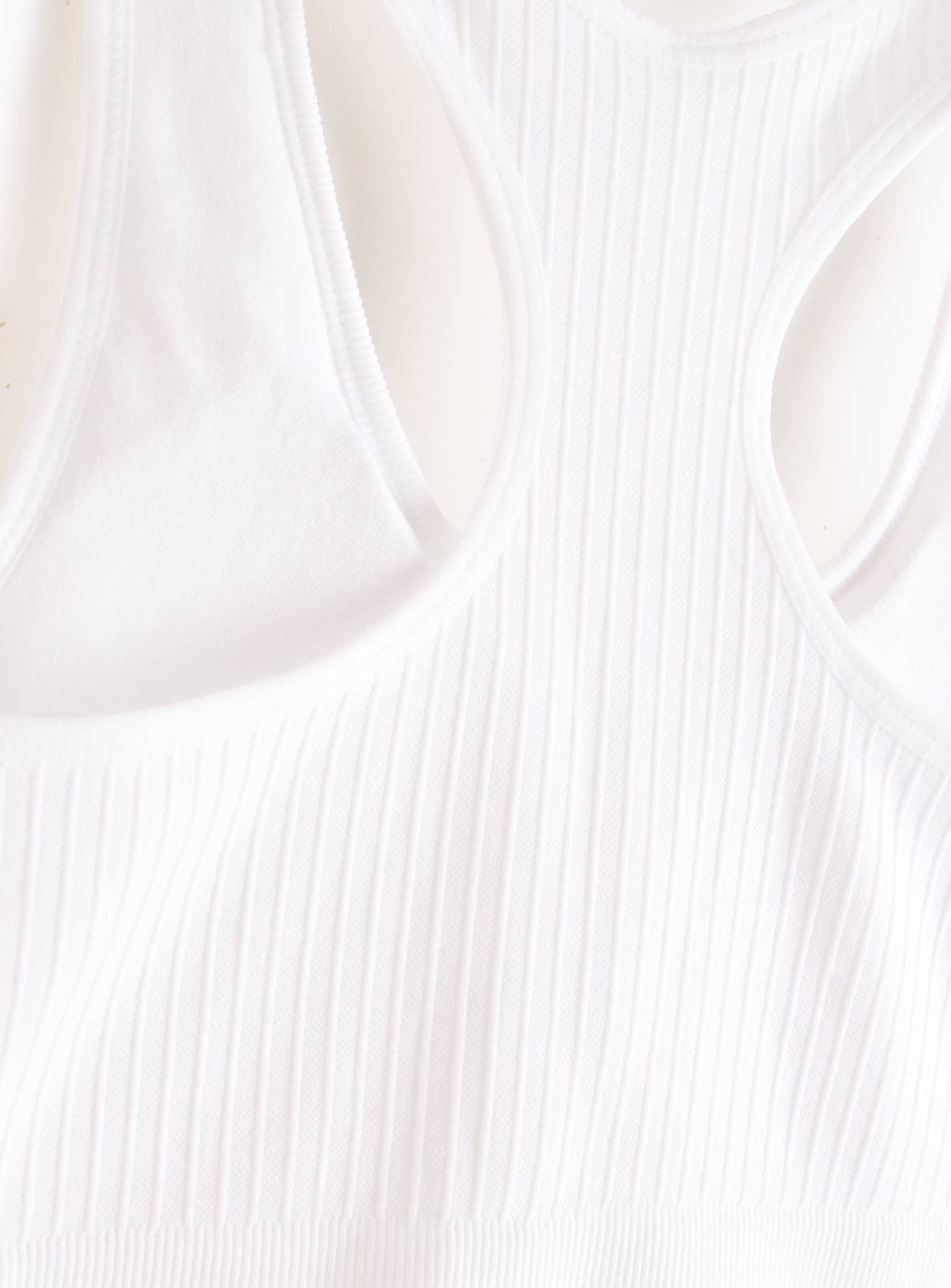 White Ribbed Seamless Padded Bralette XL - Image 5