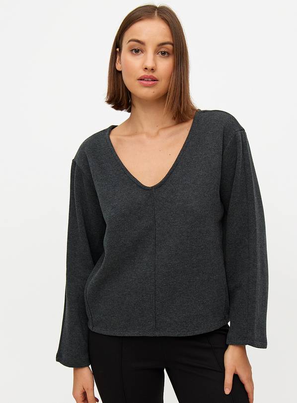 Charcoal Seam-Detail V Neck Long Sleeve Top 26