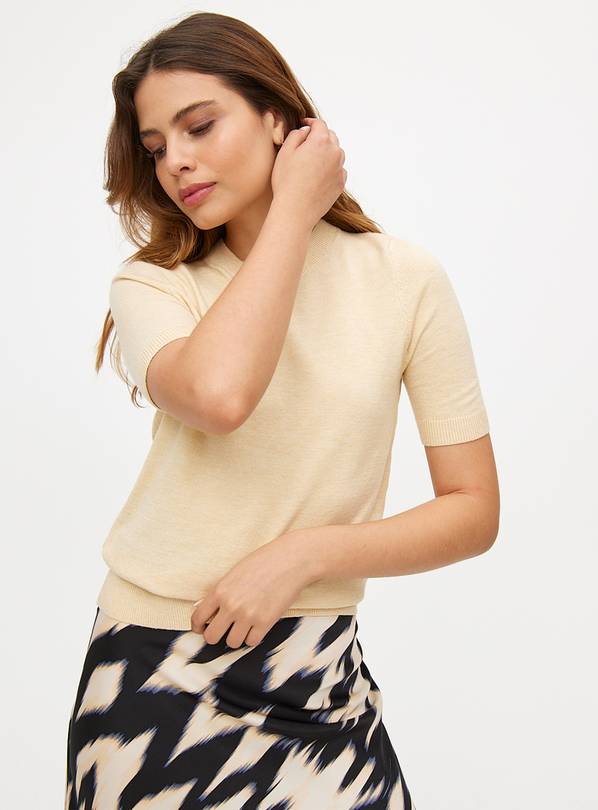 Pale Yellow Soft Touch Short Sleeve Jumper 16
