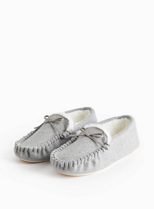 3M&trade; Thinsulate&trade; Grey Moccasin Slippers 4