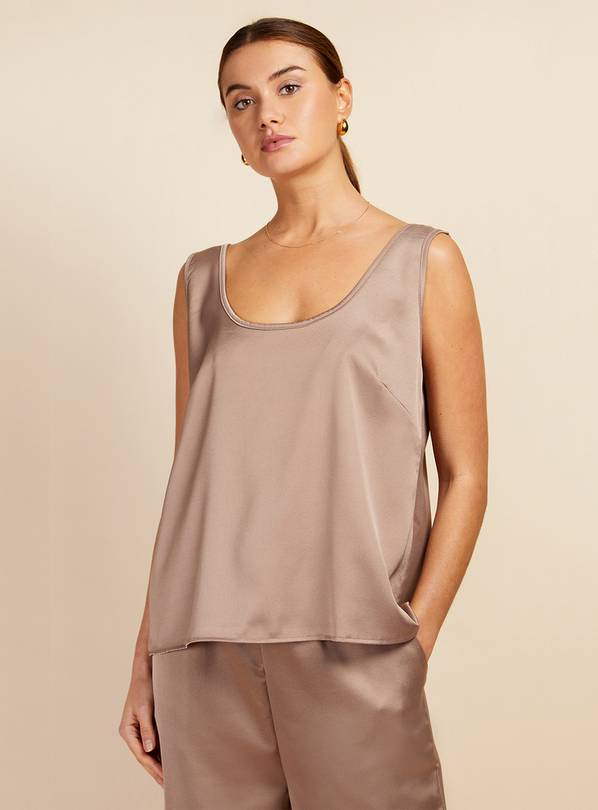 VOGUE WILLIAMS Stone Satin Top 8