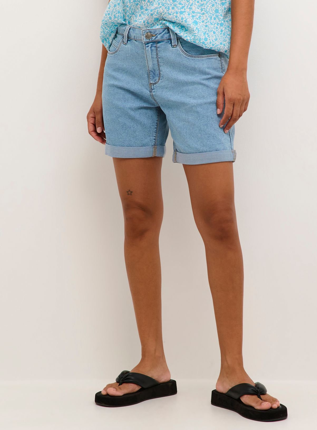 KAFFE Vicky Denim Shorts Light Denim
