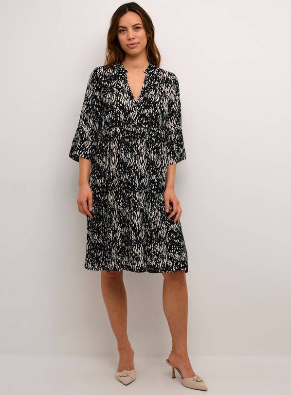 KAFFE Hera Printed V Neck Knee Length Dress Black 8