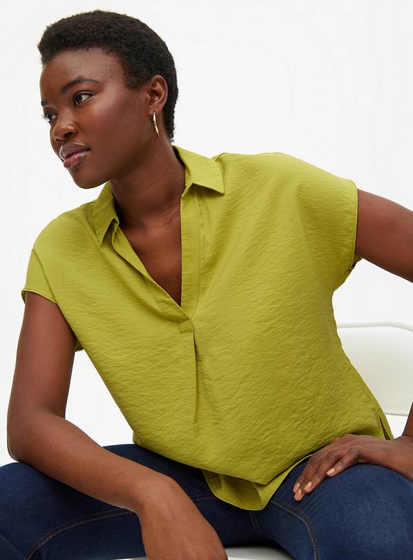 Green Short Sleeve Popover Blouse 18