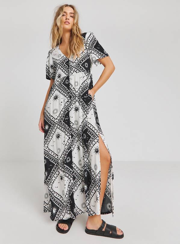 SIMPLY BE Crinkle Button Through Maxi Dress 30