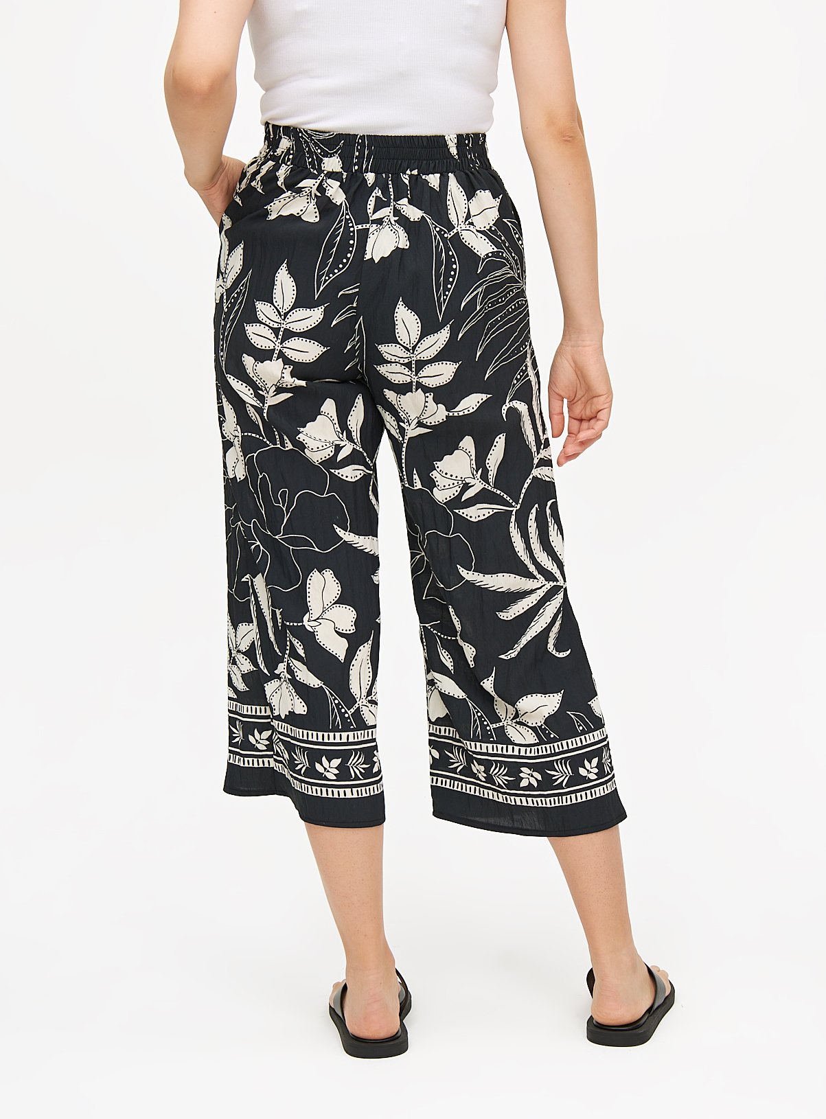 Mono Floral Border Print Cropped Trousers 8 - Image 4 thumbnail