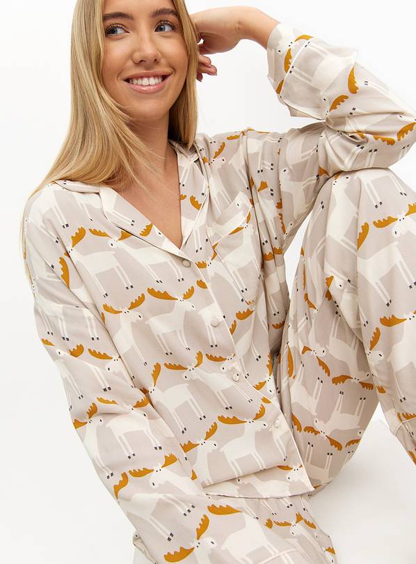 Tu X Scion Marty Moose Printed Traditional Pyjamas 10