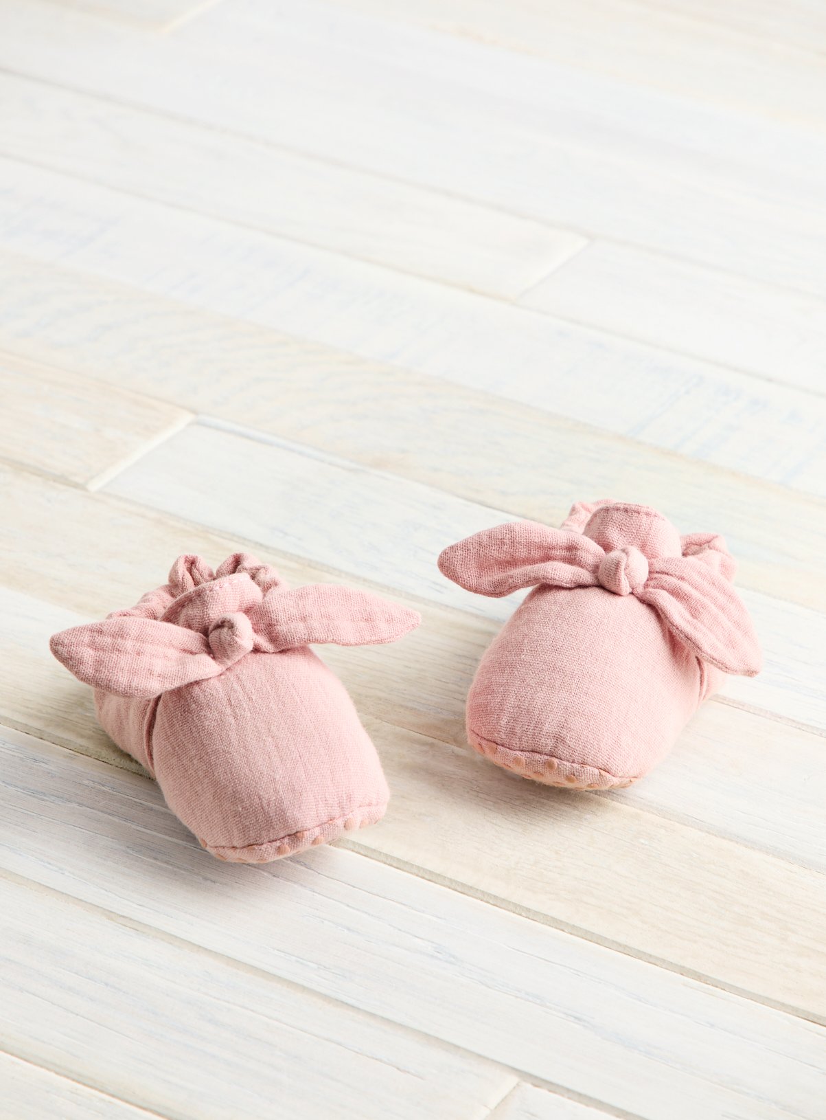 Pink Cotton Bow Shoes 3-6 months