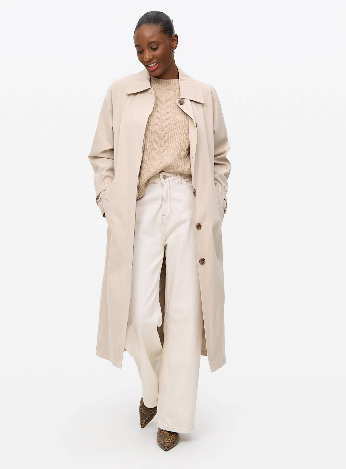 Camel Crew Neck Cable Knit Jumper 16 - Image 2