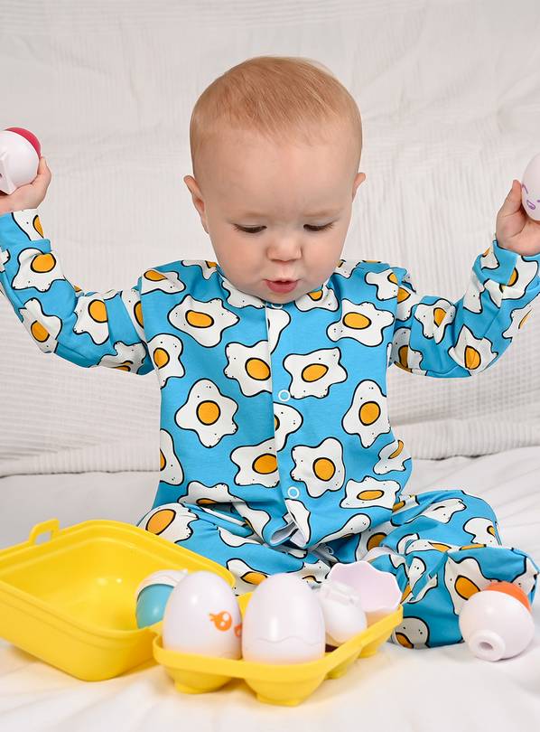 FRED & NOAH Eggies Sleepsuit 6-12 Month