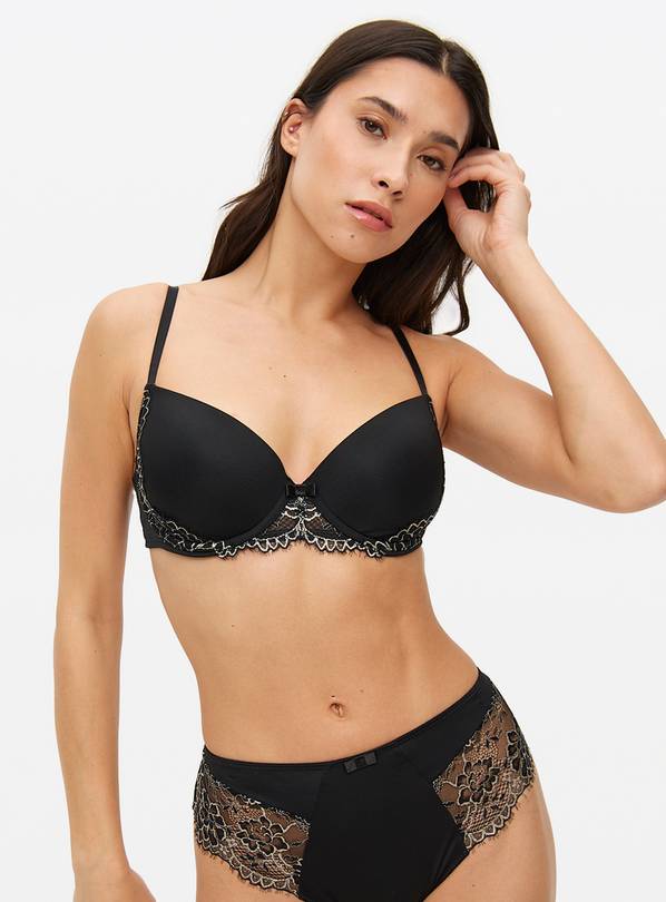 Black Scallop Lace Padded T-Shirt Bra  32DD