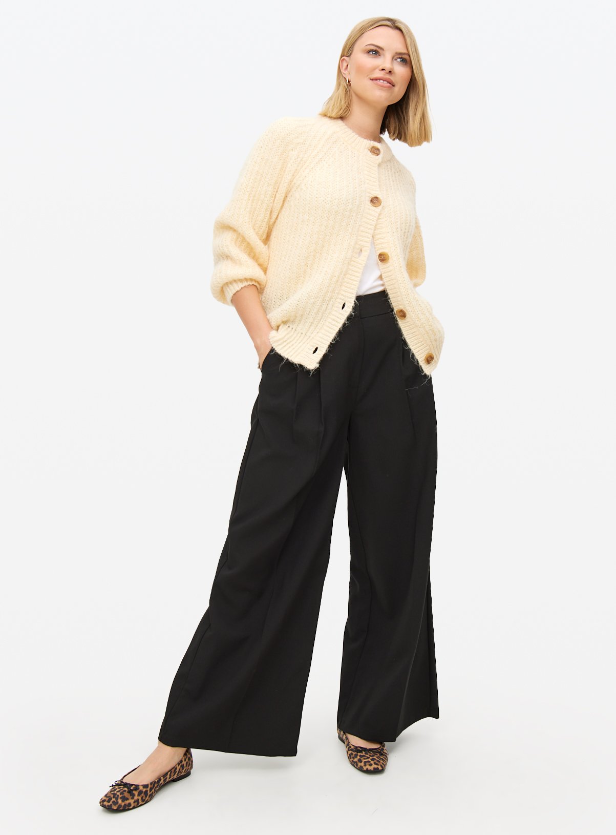 Black Ultra Wide Leg Tailored Trousers  18L - Image 3 thumbnail