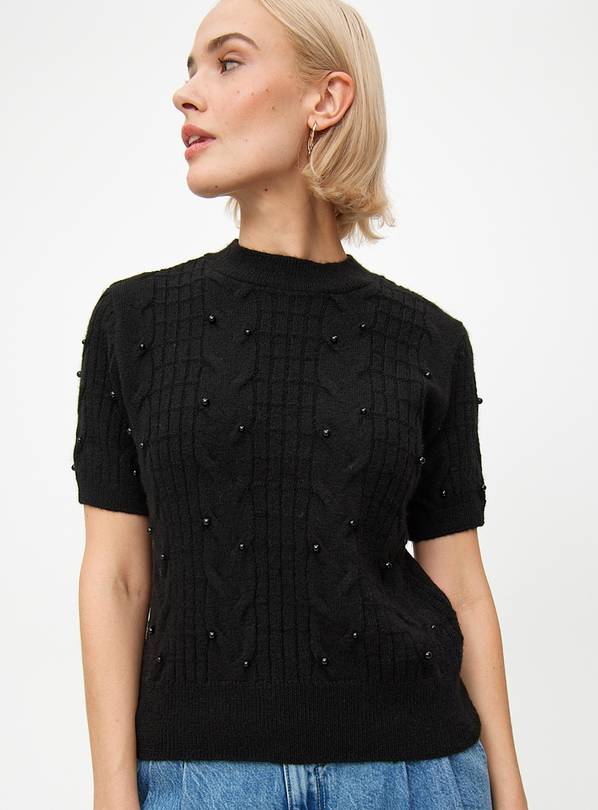 Black Pearl-Detail Cable Knitted Top 10