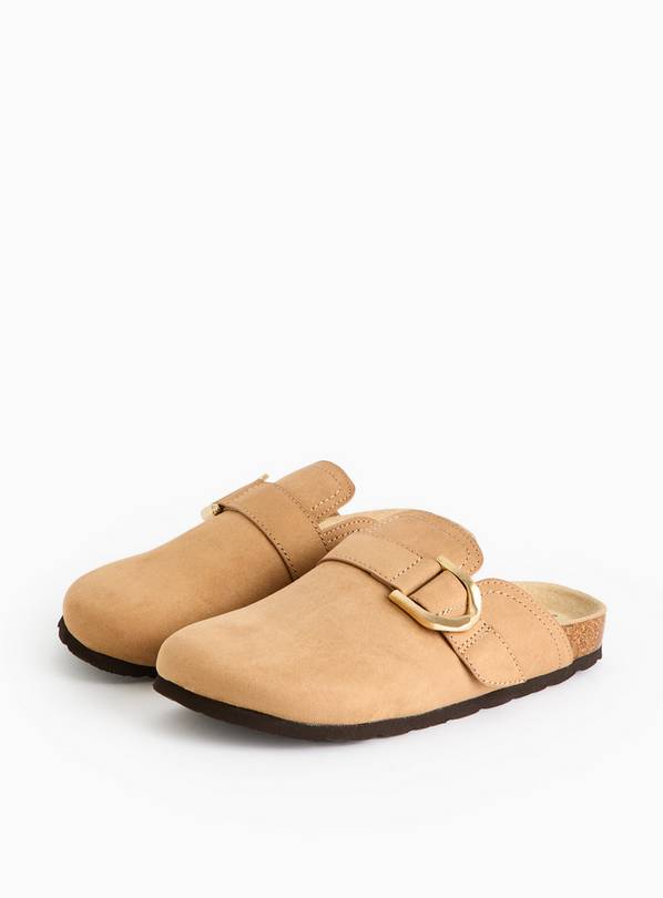 Neutral Buckle Closed Toe Clogs 7