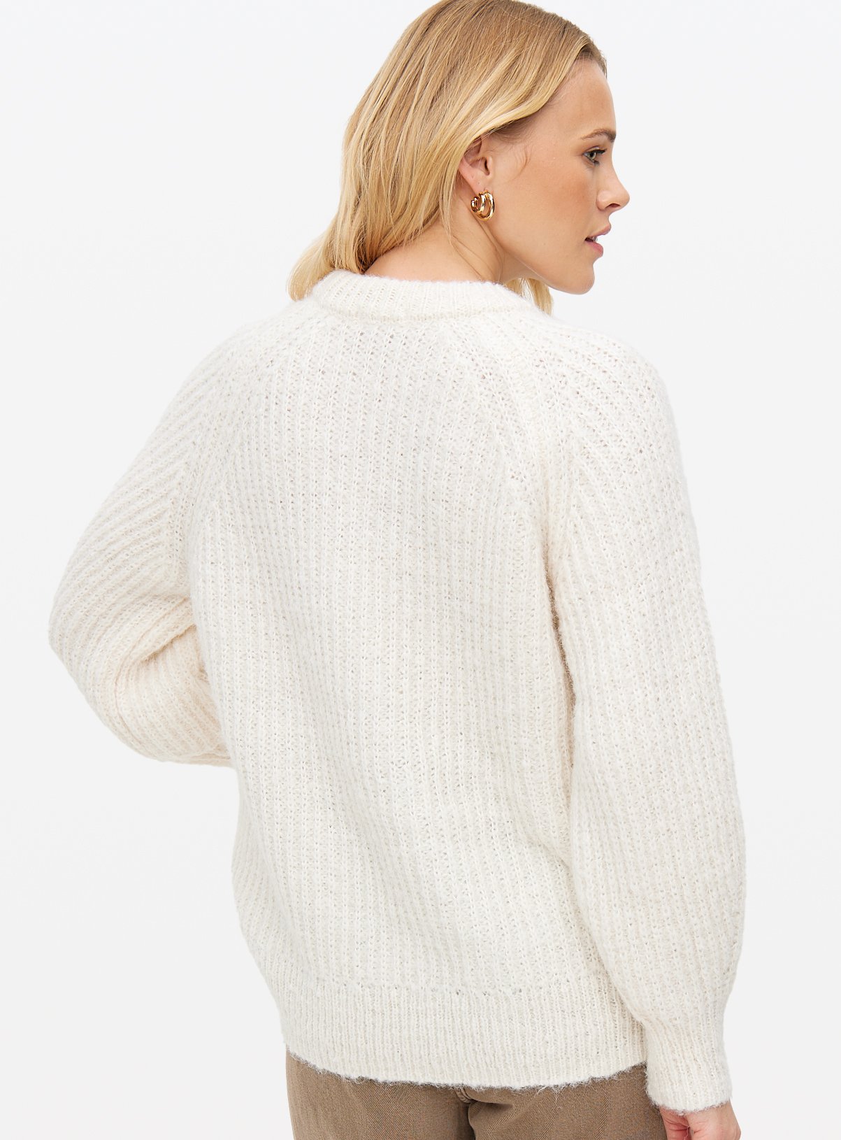 Cream Knitted Raglan Crew Neck Jumper XL - Image 4 thumbnail