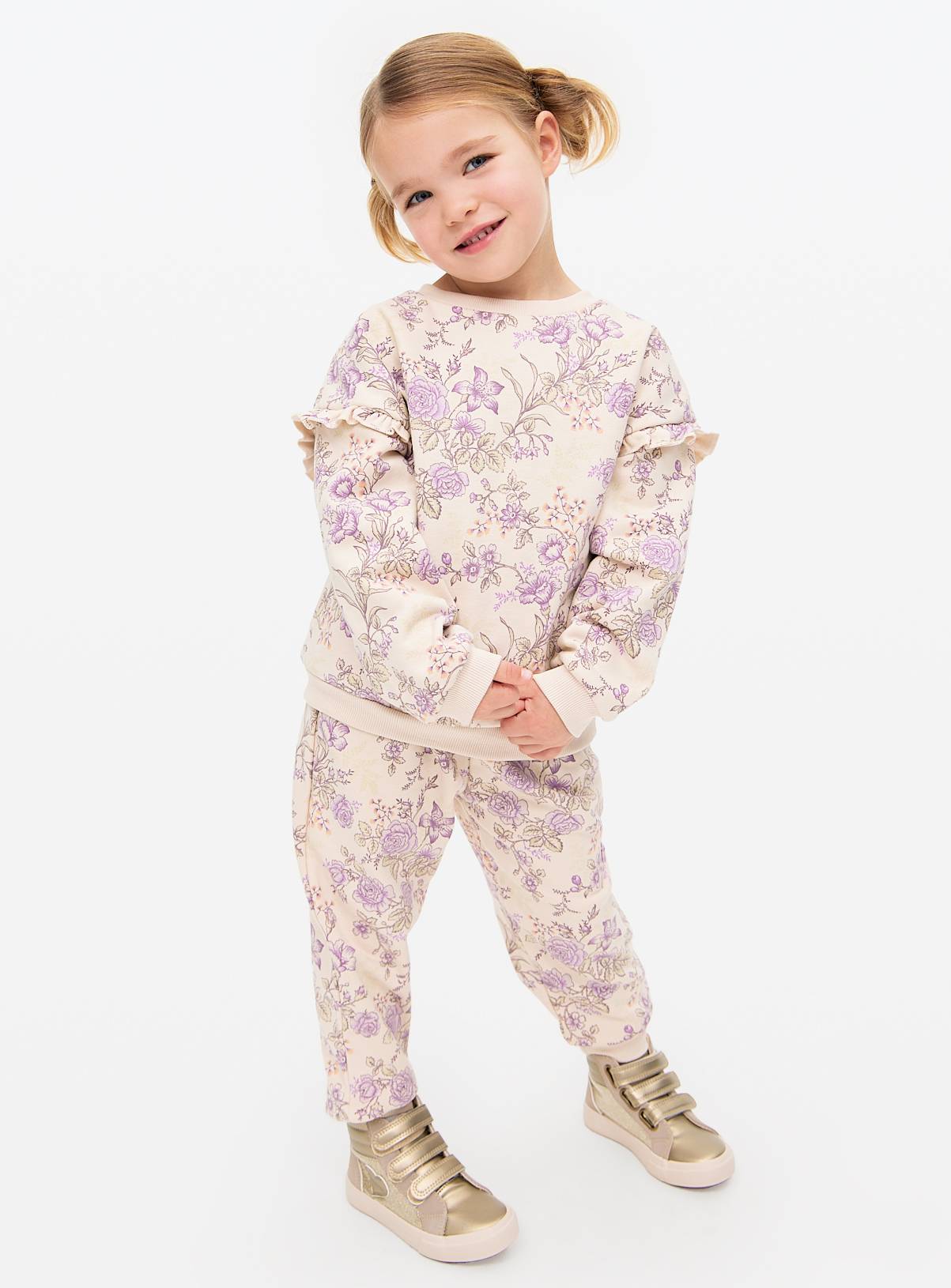 Cream Floral Print Sweatshirt & Joggers Set 6-7 years - Image 1